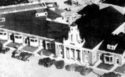 Lakewood Colonial Center, soon after its opening in 1937.